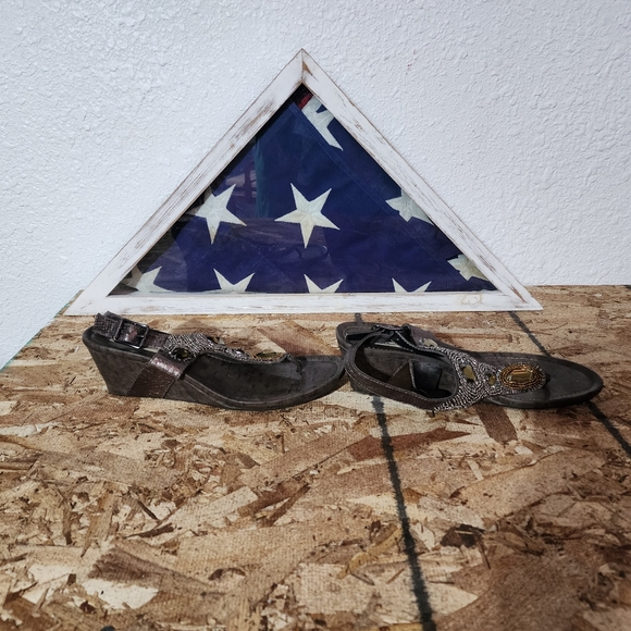 Vera Wang Women's Embellished Sandals (Gray) - SIZE 9.5 - Picture 4 of 8